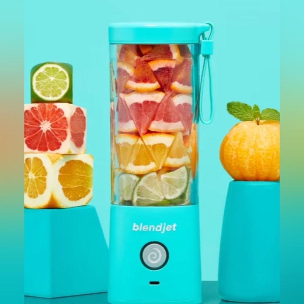 BlendJet 2 Mint Cordless Personal Blender